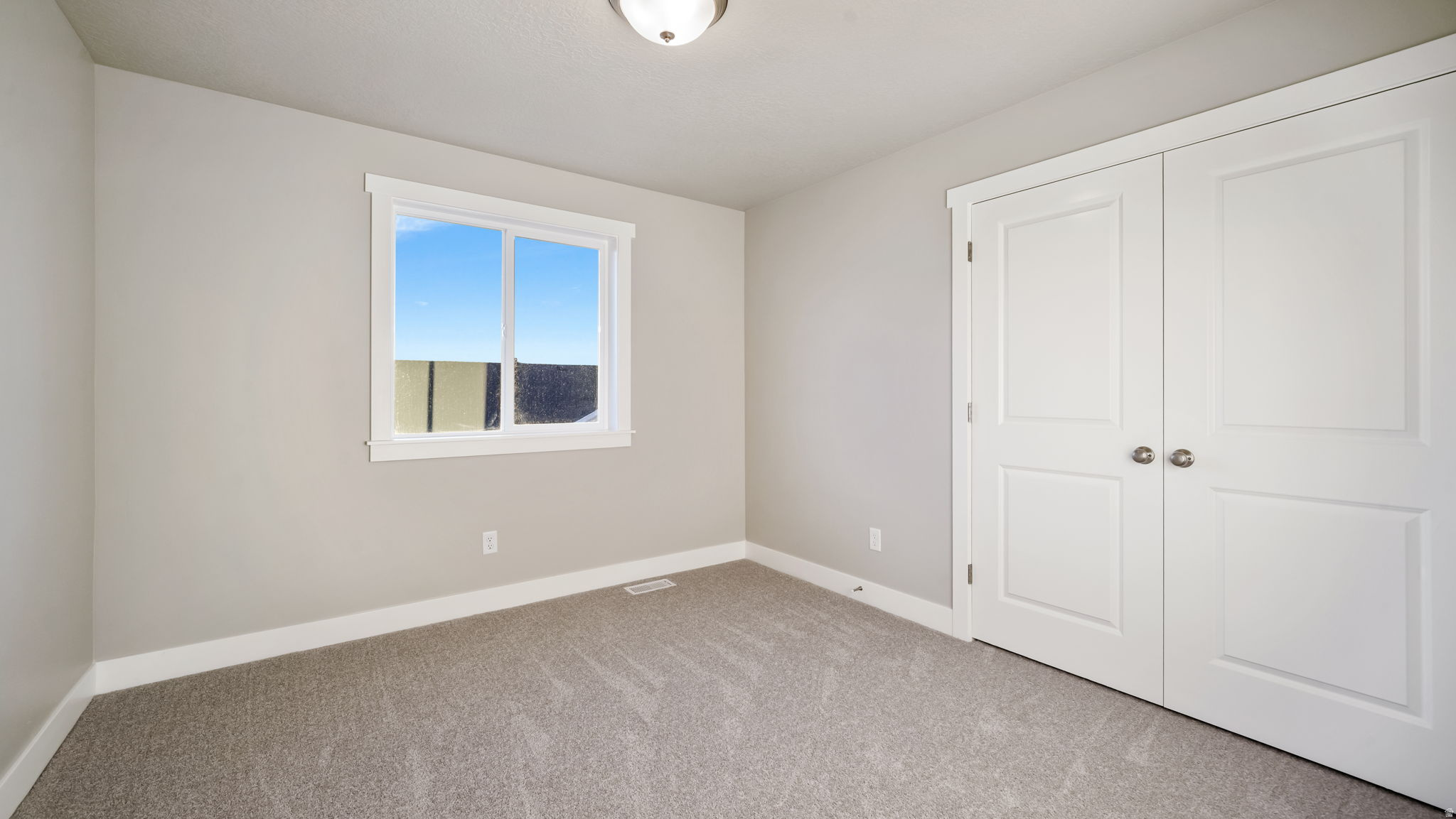 APPLE HOLLOW - Residential