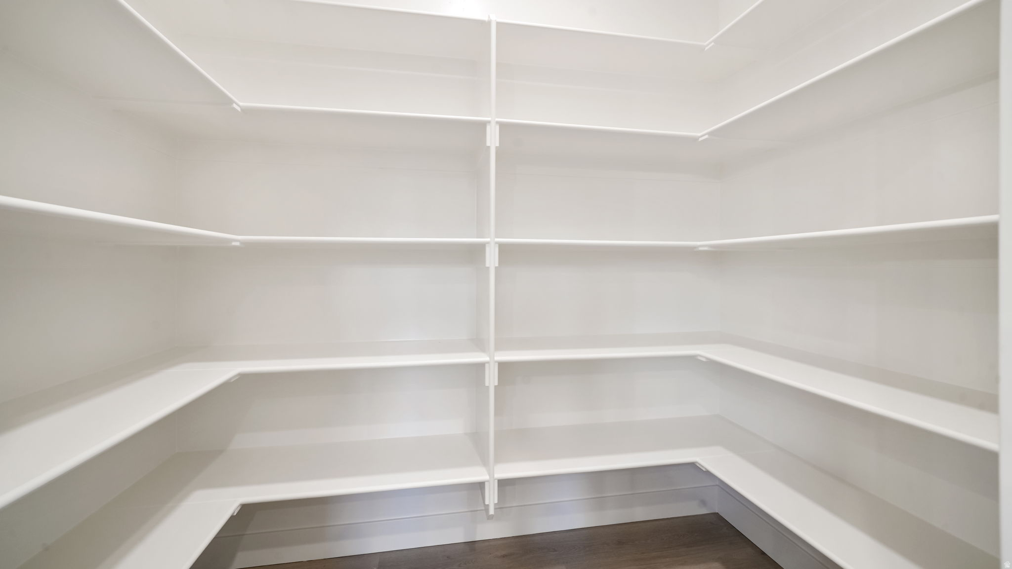 APPLE HOLLOW - Residential