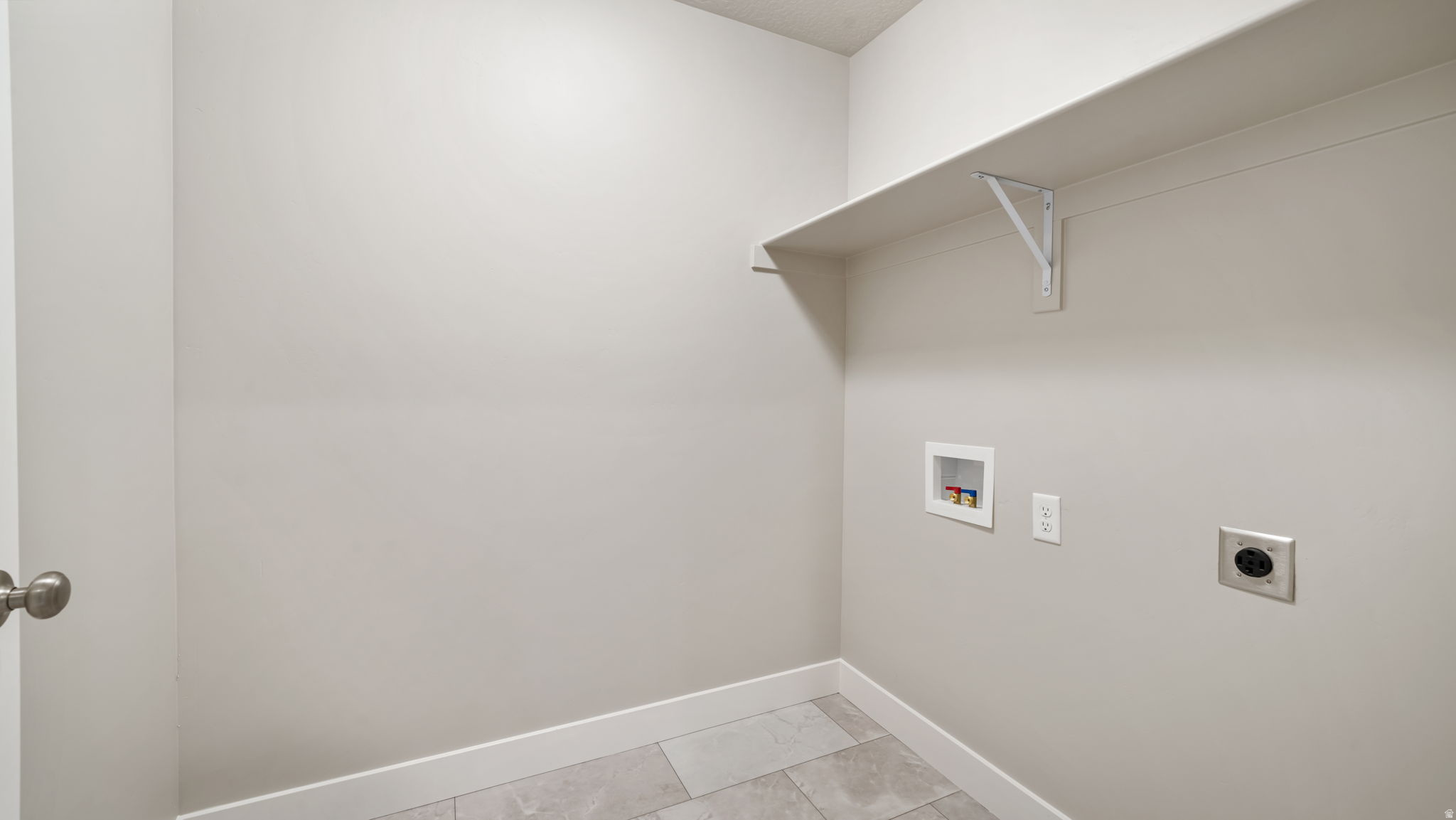 APPLE HOLLOW - Residential