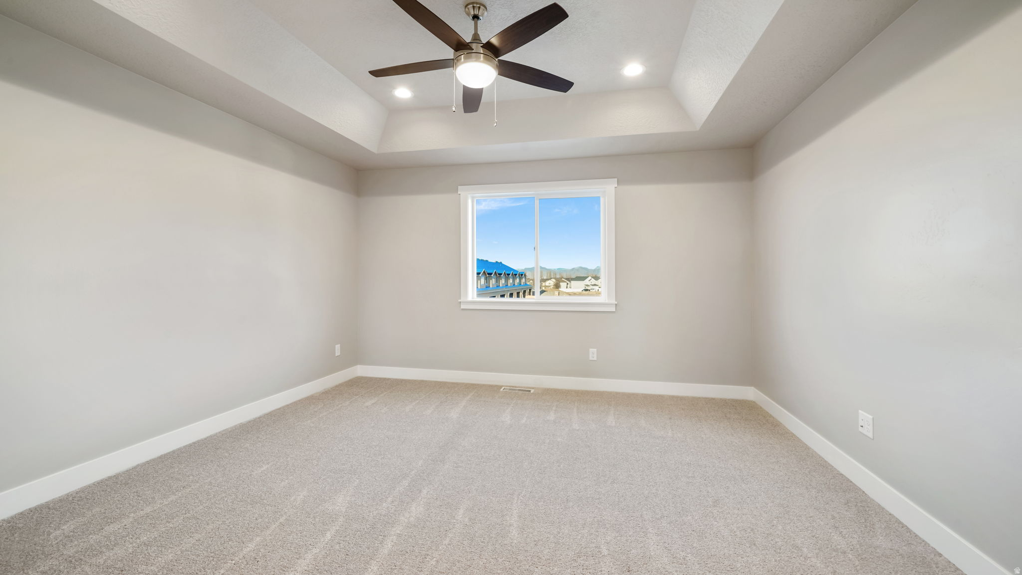 APPLE HOLLOW - Residential