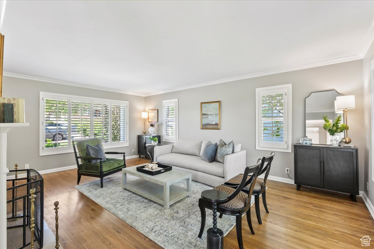 KENSINGTON - Residential