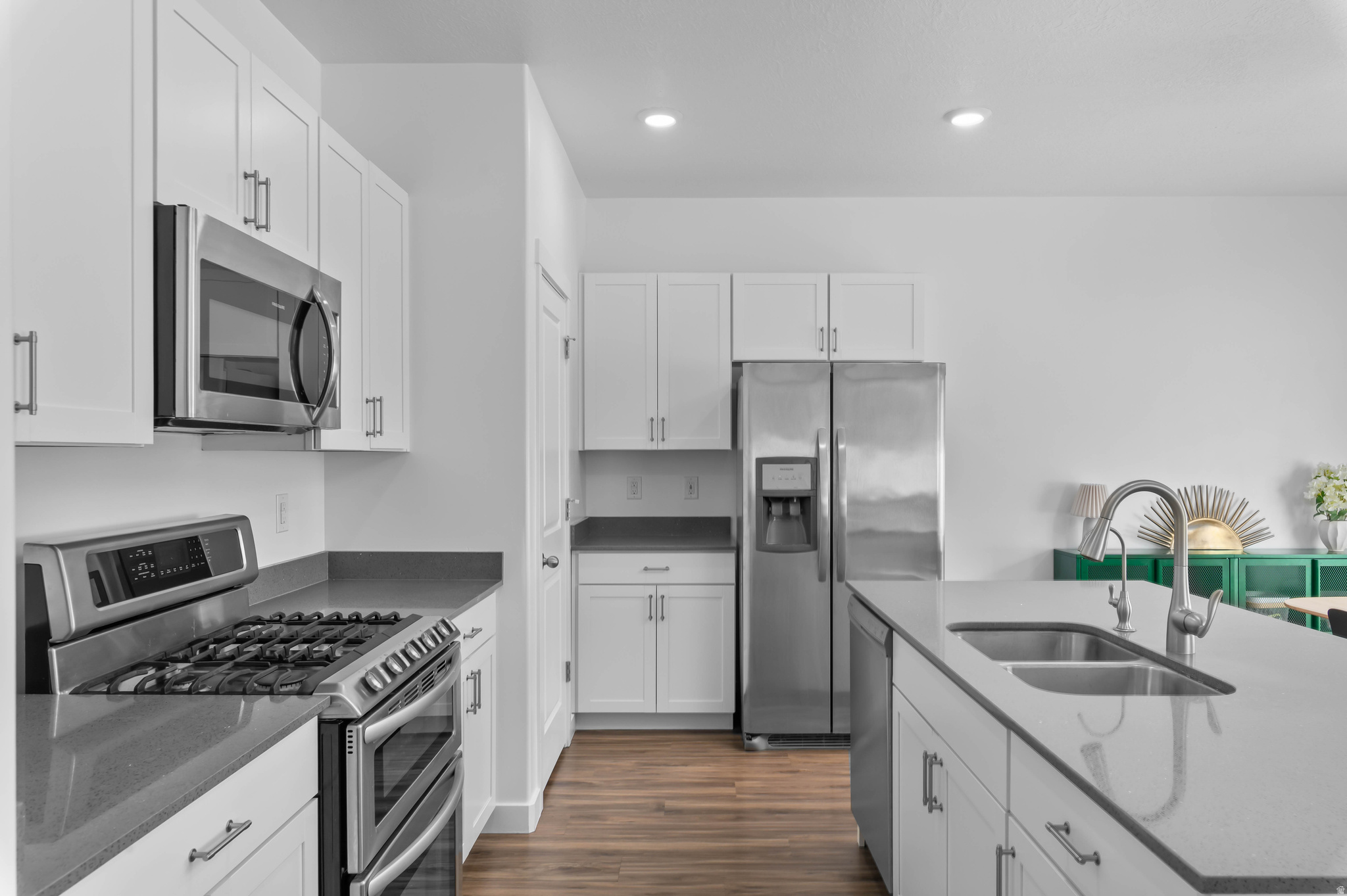 SOUTH HILLS - Residential