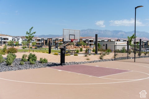 Tiny photo for 2166 S TOWER BRIDGE DR #2498, Washington, UT 84780 (MLS # 2189837)