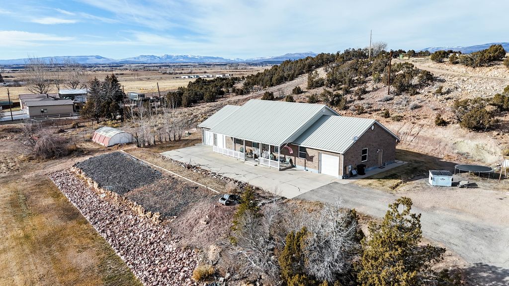 Photo of 15686 W 4500 N, Altamont, UT 84001 (MLS # 2134158)