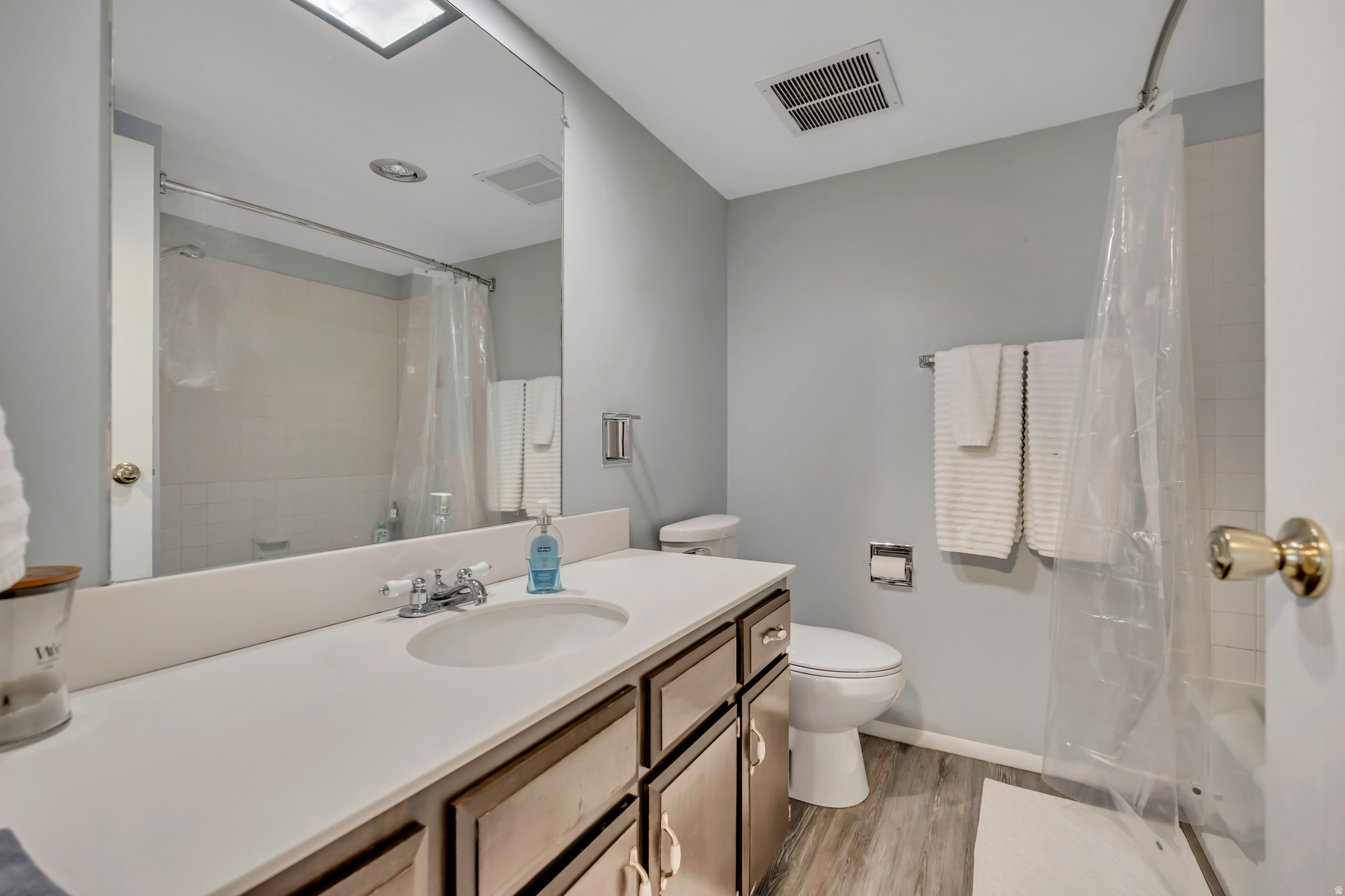 TREVI TOWERS - Residential