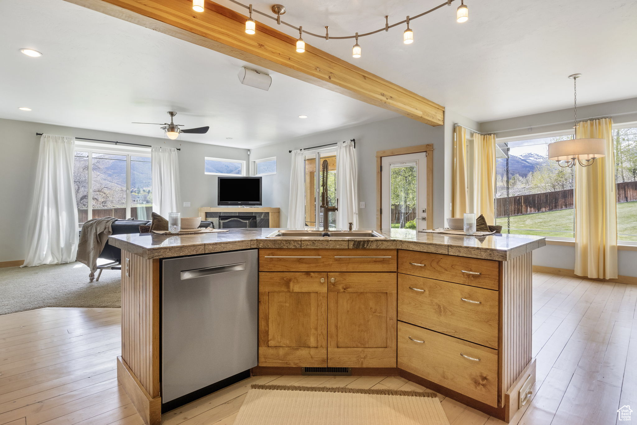 933 N Swiss Farm Ct, Midway, Utah image 16