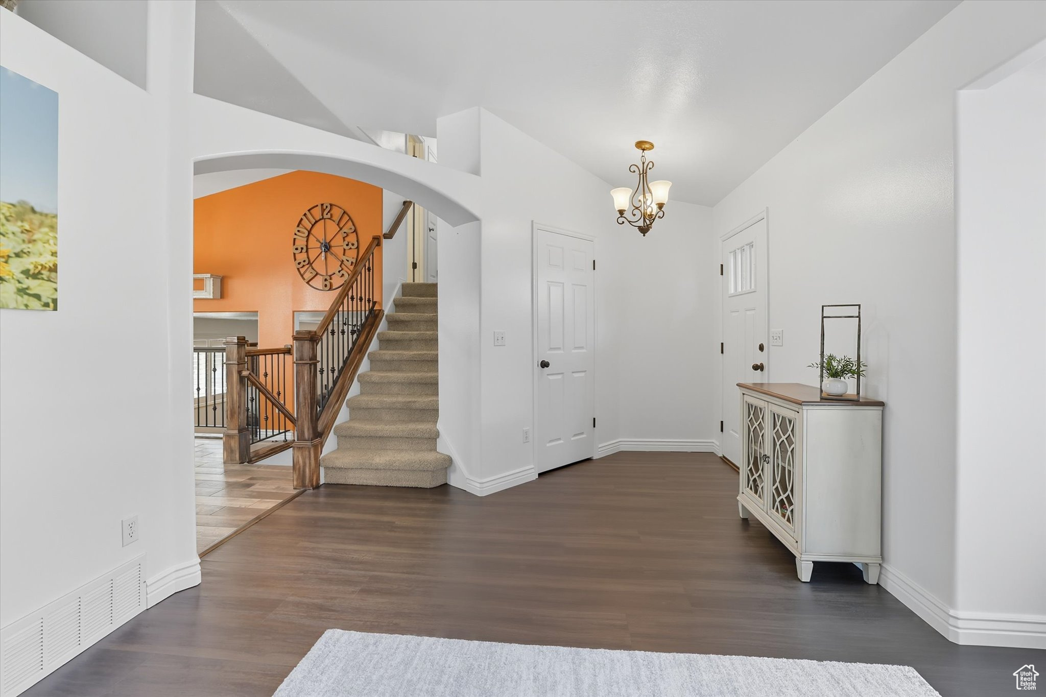 MIDLAND MEADOWS - Residential