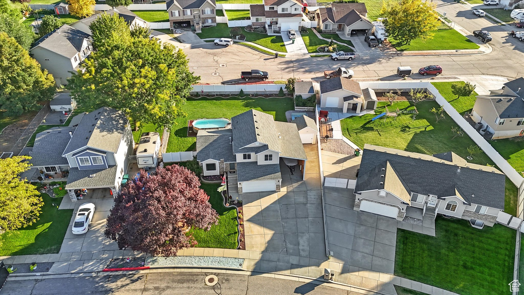 MIDLAND MEADOWS - Residential