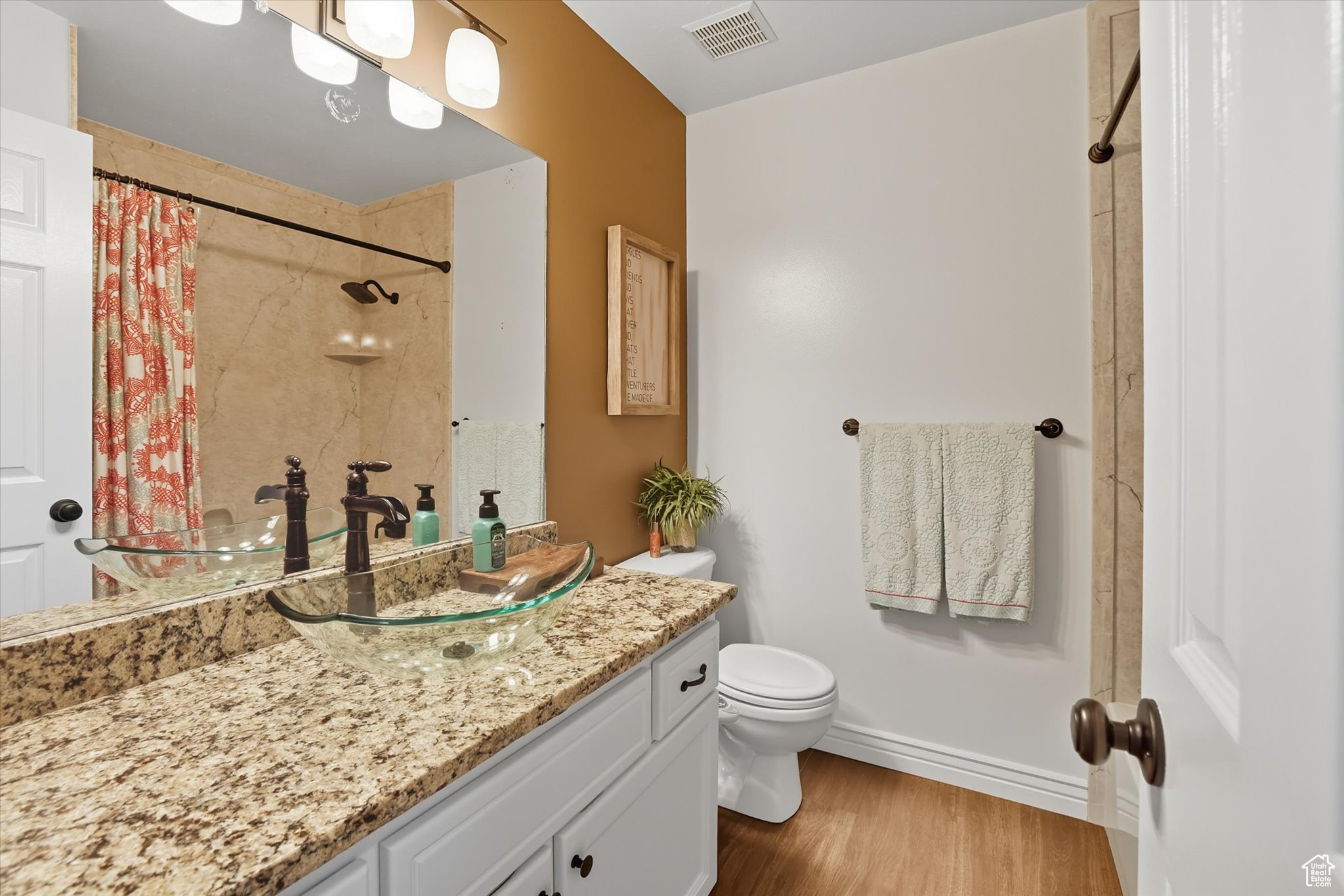 MIDLAND MEADOWS - Residential