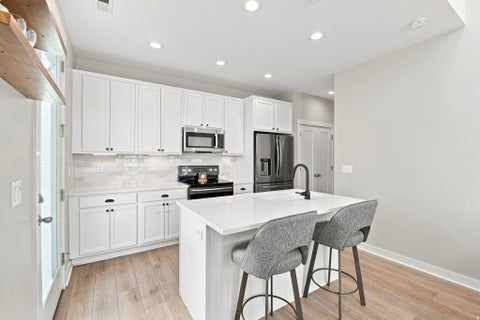 Tiny photo for 10557 S REDKNIFE DR W, South Jordan, UT 84009 (MLS # 2183073)