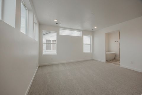 Tiny photo for 3006 N LONE PINE ST #642, Eagle Mountain, UT 84005 (MLS # 2123313)