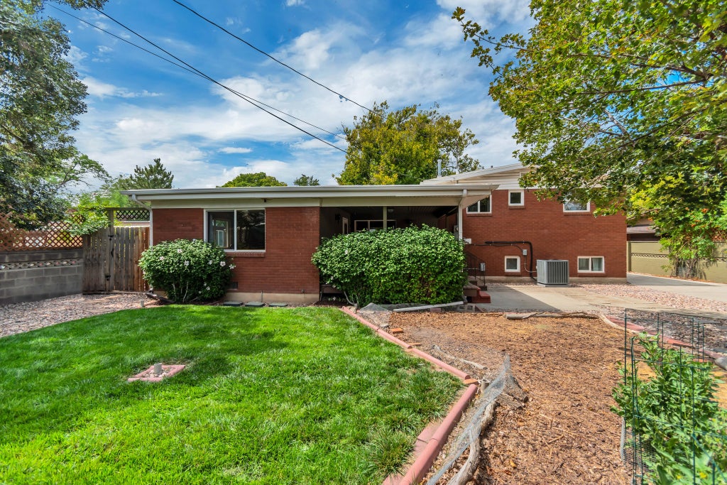 Photo of 9297 S SNEDDON DR E, Sandy, UT 84070 (MLS # 2180929)