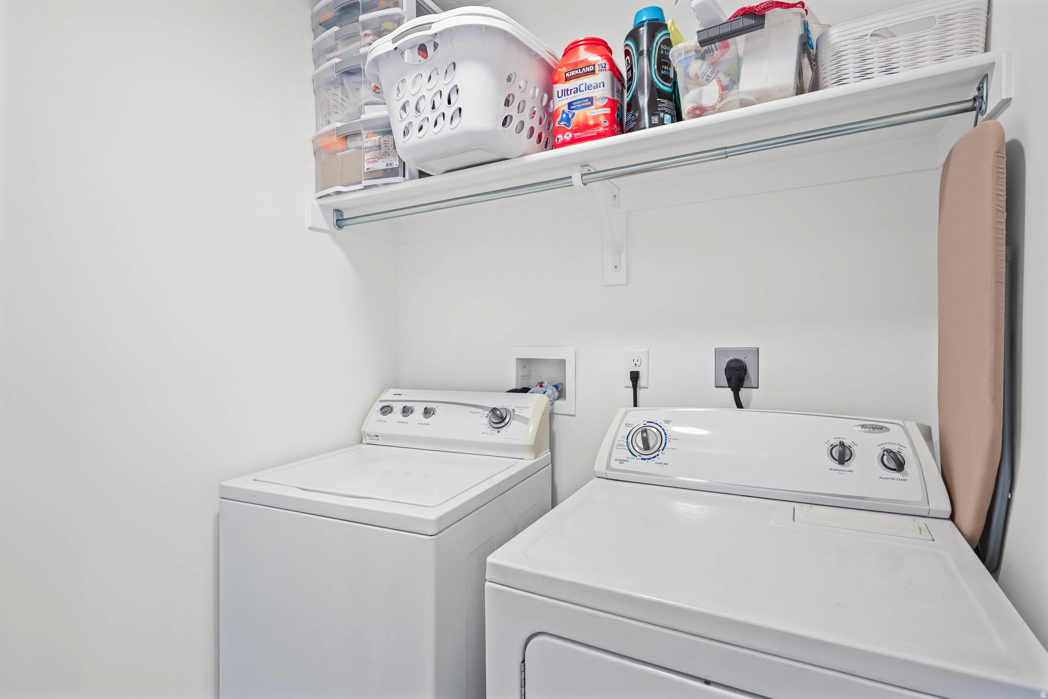 RIDGEHORNE - Residential