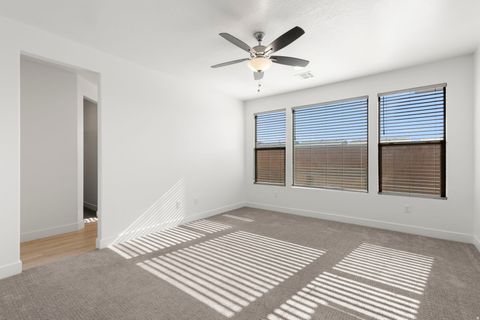 Tiny photo for 3084 E FUCHSIA DR, Saint George, UT 84790 (MLS # 2134241)