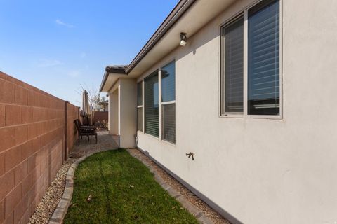 Tiny photo for 3084 E FUCHSIA DR, Saint George, UT 84790 (MLS # 2134241)