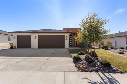 Tiny photo for 3084 E FUCHSIA DR, Saint George, UT 84790 (MLS # 2134241)