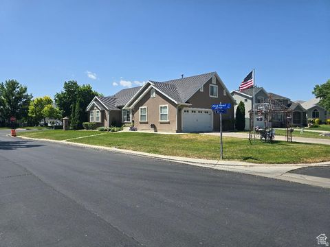 Tiny photo for 969 S COVE RD, Saratoga Springs, UT 84045 (MLS # 2135346)