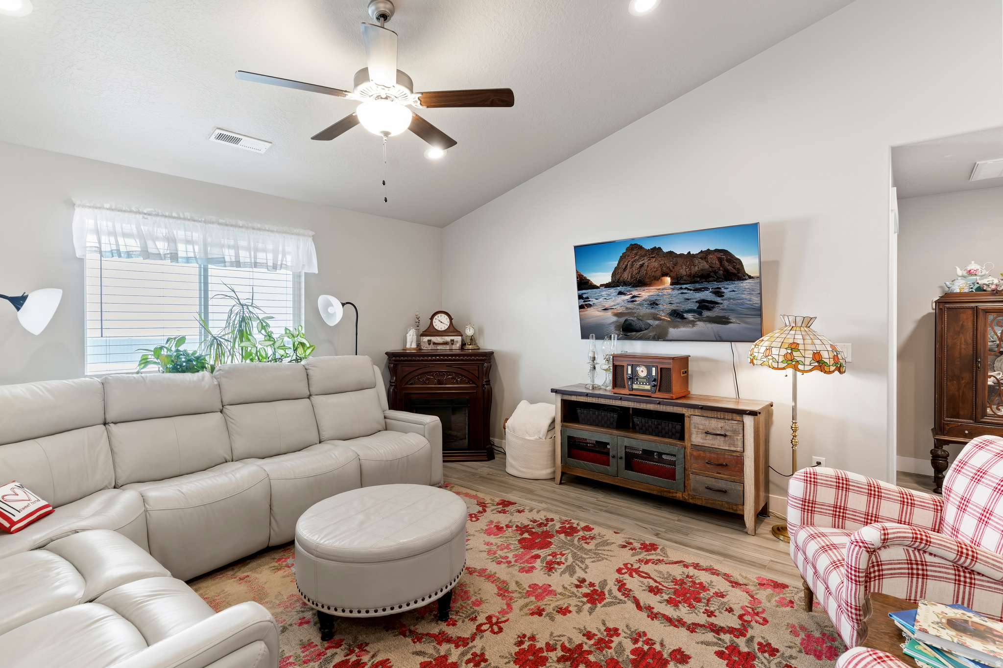 COTTAGES KAYS CREEK - Residential