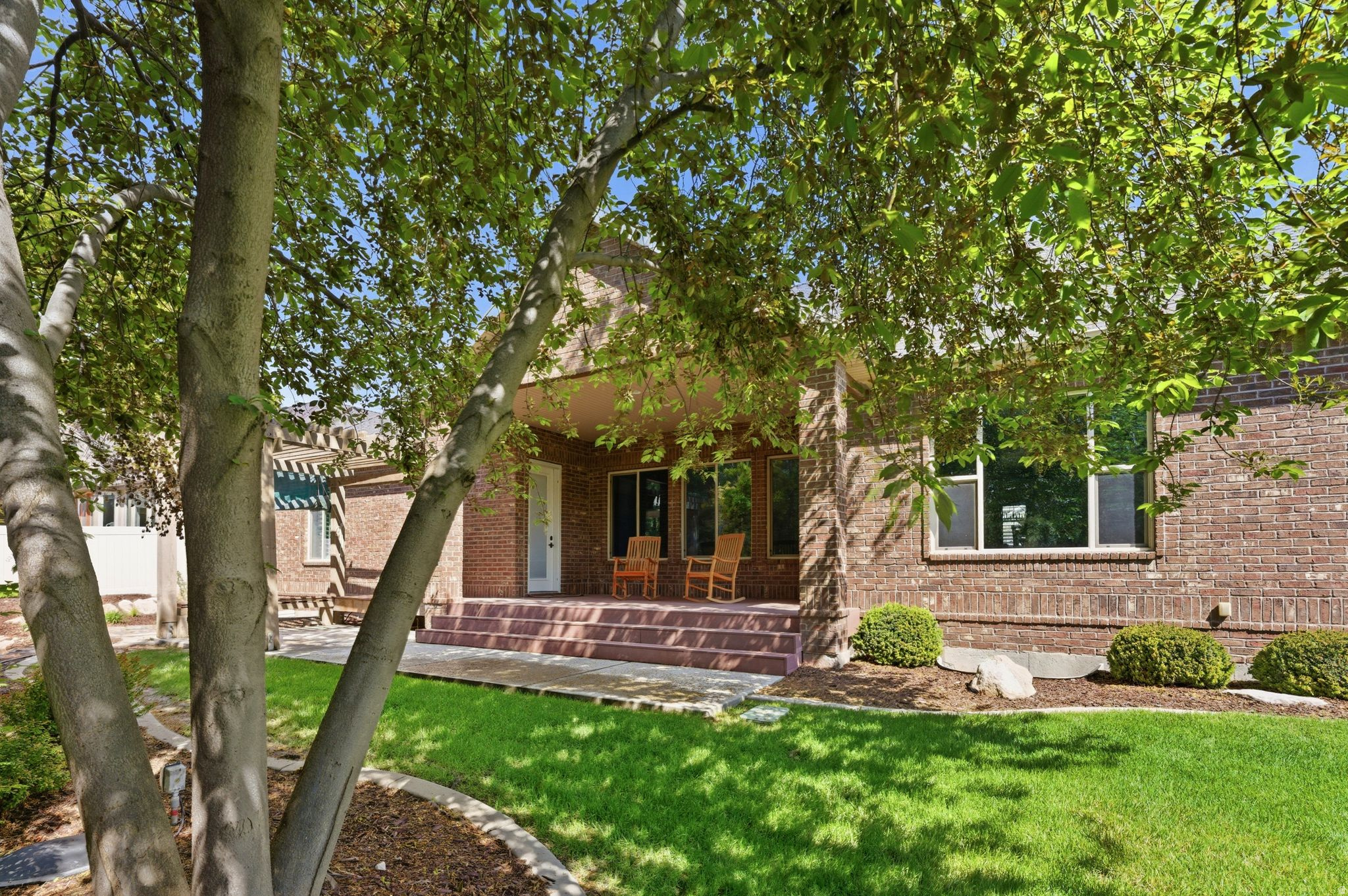 PALOMINO COVE - Residential