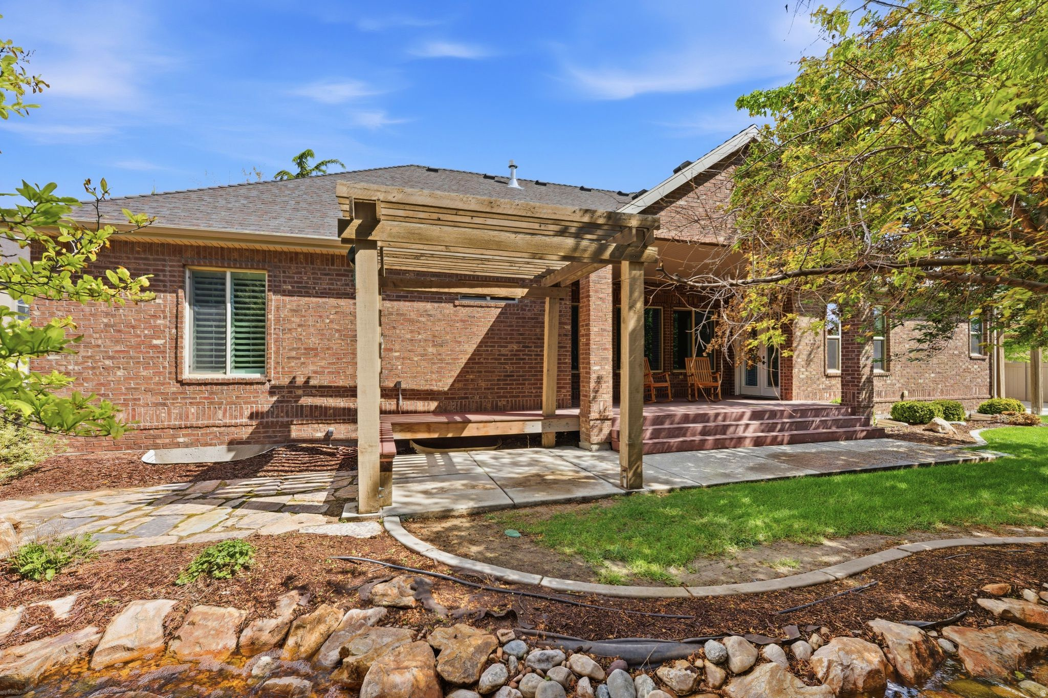 PALOMINO COVE - Residential