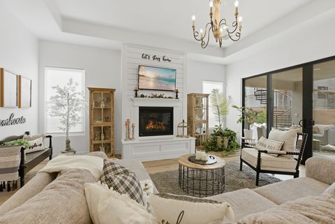 Tiny photo for 5409 W COPPER CLIFFS WAY, Hurricane, UT 84737 (MLS # 2133577)