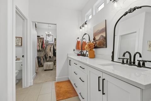 Tiny photo for 5409 W COPPER CLIFFS WAY, Hurricane, UT 84737 (MLS # 2133577)