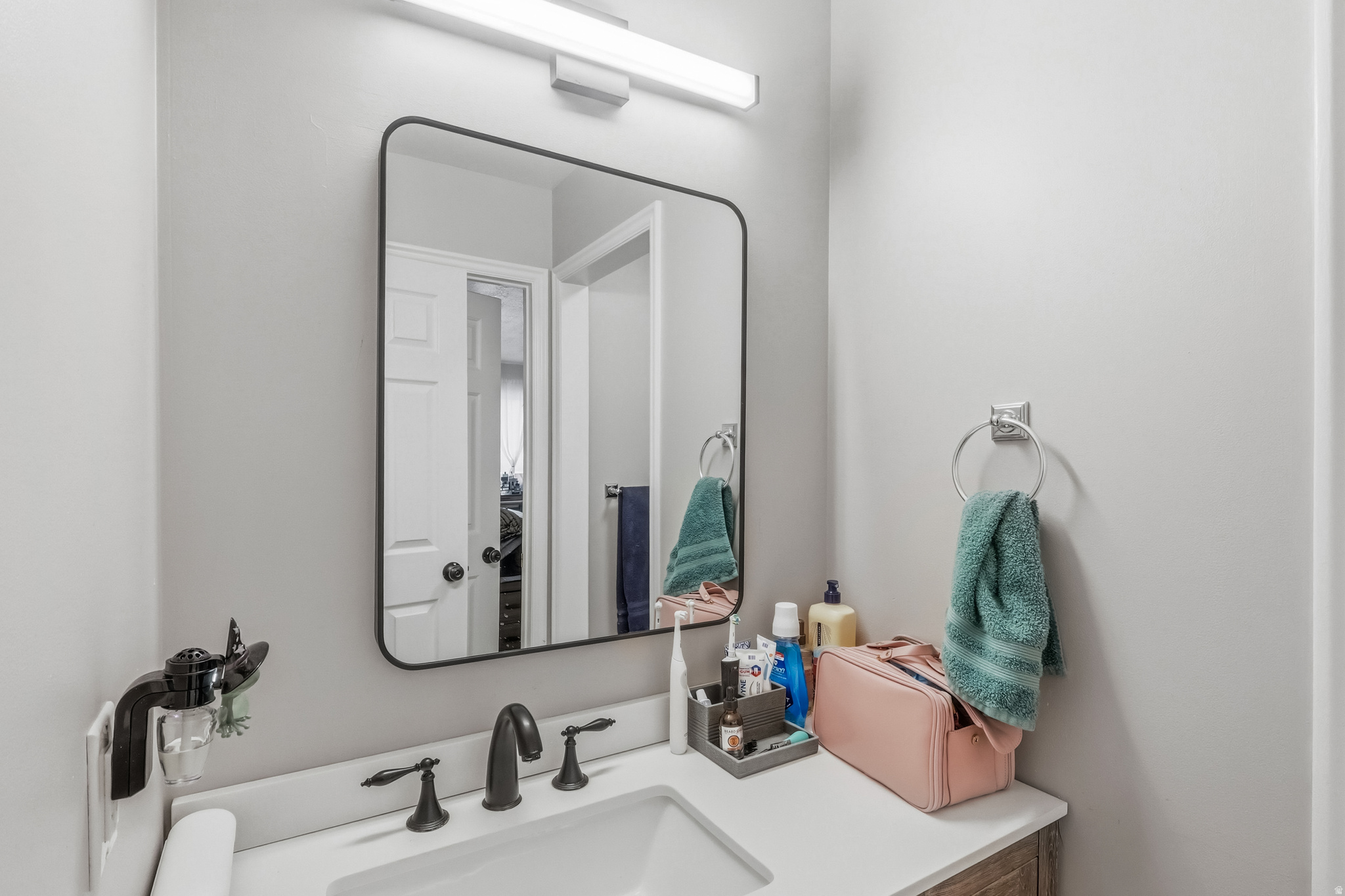 WALNUT HILLS PLAT B - Residential