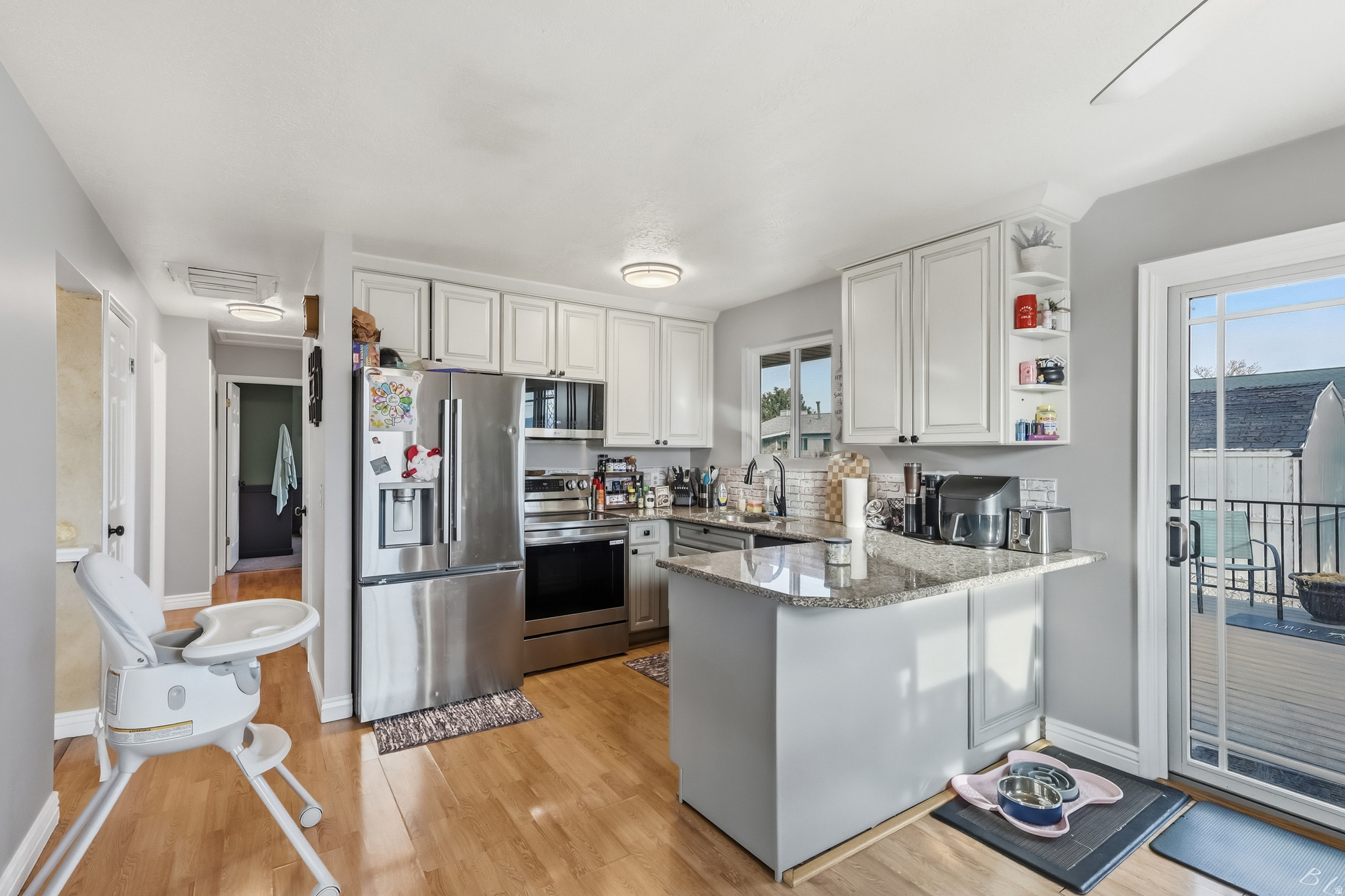 WALNUT HILLS PLAT B - Residential