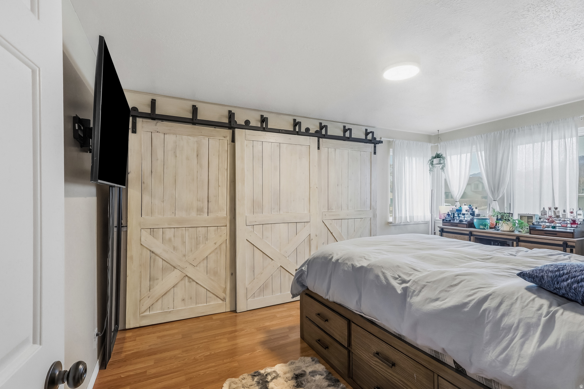 WALNUT HILLS PLAT B - Residential