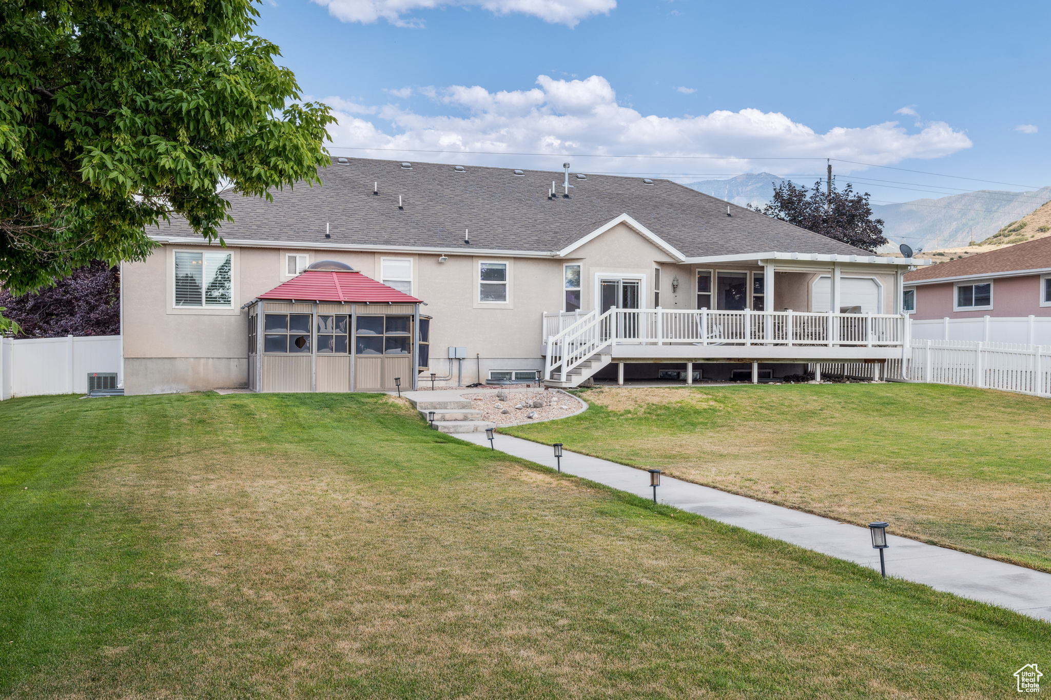 Payson, Utah 84651, United States, 6 Bedrooms Bedrooms, ,4 BathroomsBathrooms,Residential,Active,160327