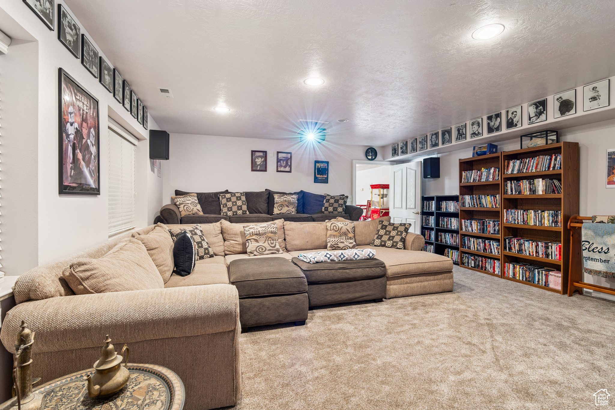 Payson, Utah 84651, United States, 6 Bedrooms Bedrooms, ,4 BathroomsBathrooms,Residential,Active,160327