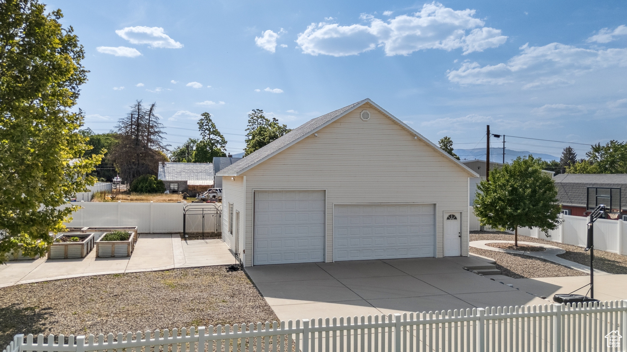 Payson, Utah 84651, United States, 6 Bedrooms Bedrooms, ,4 BathroomsBathrooms,Residential,Active,160327