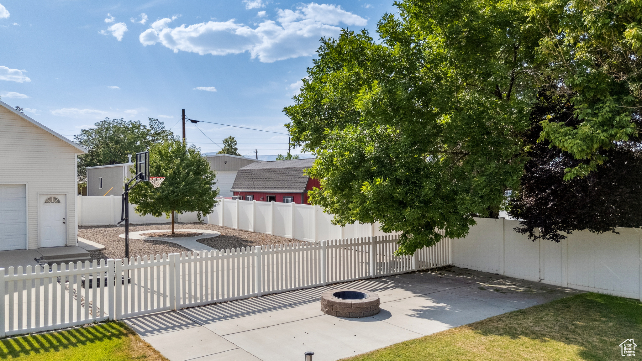 Payson, Utah 84651, United States, 6 Bedrooms Bedrooms, ,4 BathroomsBathrooms,Residential,Active,160327