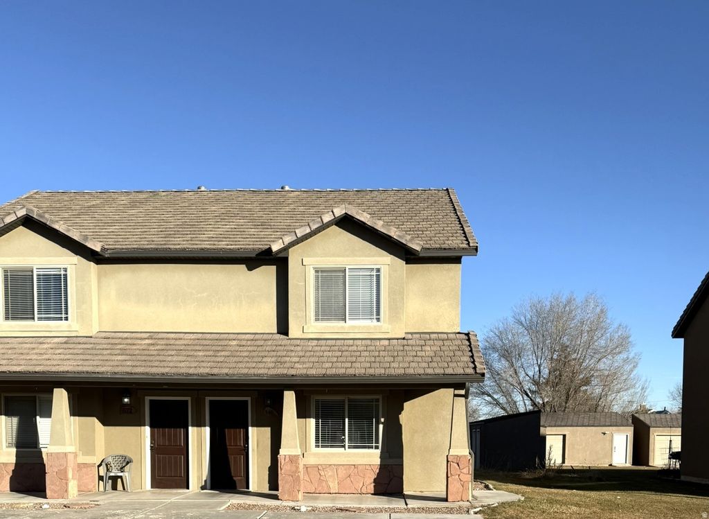 Photo of 668 N 100 W, Vernal, UT 84078 (MLS # 2131528)