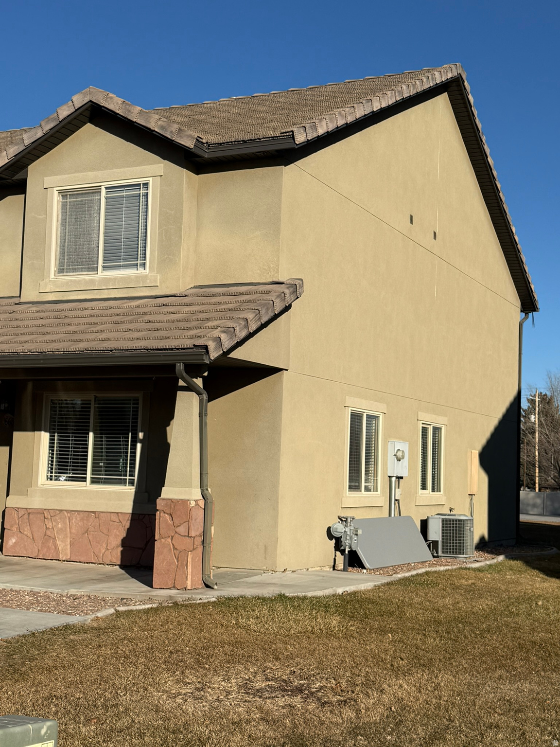 SPRING CREEK TOWN HO - Residential