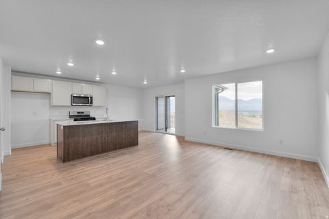 Tiny photo for 228 E GLENCOE DR #1063, Lehi, UT 84048 (MLS # 2135465)
