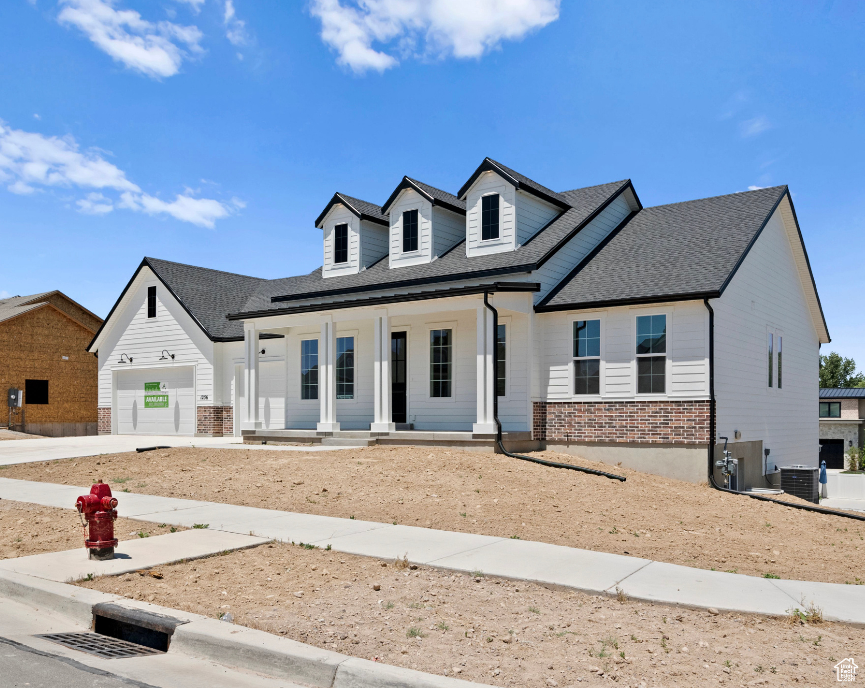 RIVER POINT - Residential