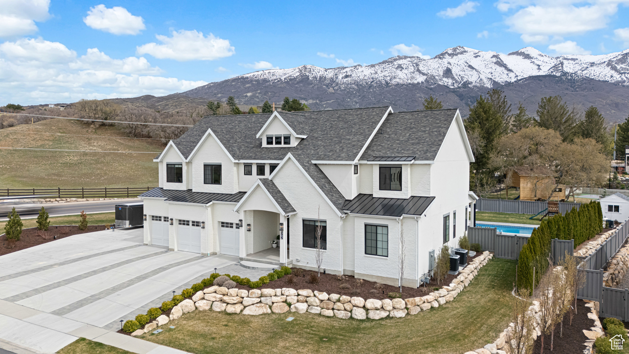 562 W Dally Dr, Alpine, Utah image 3