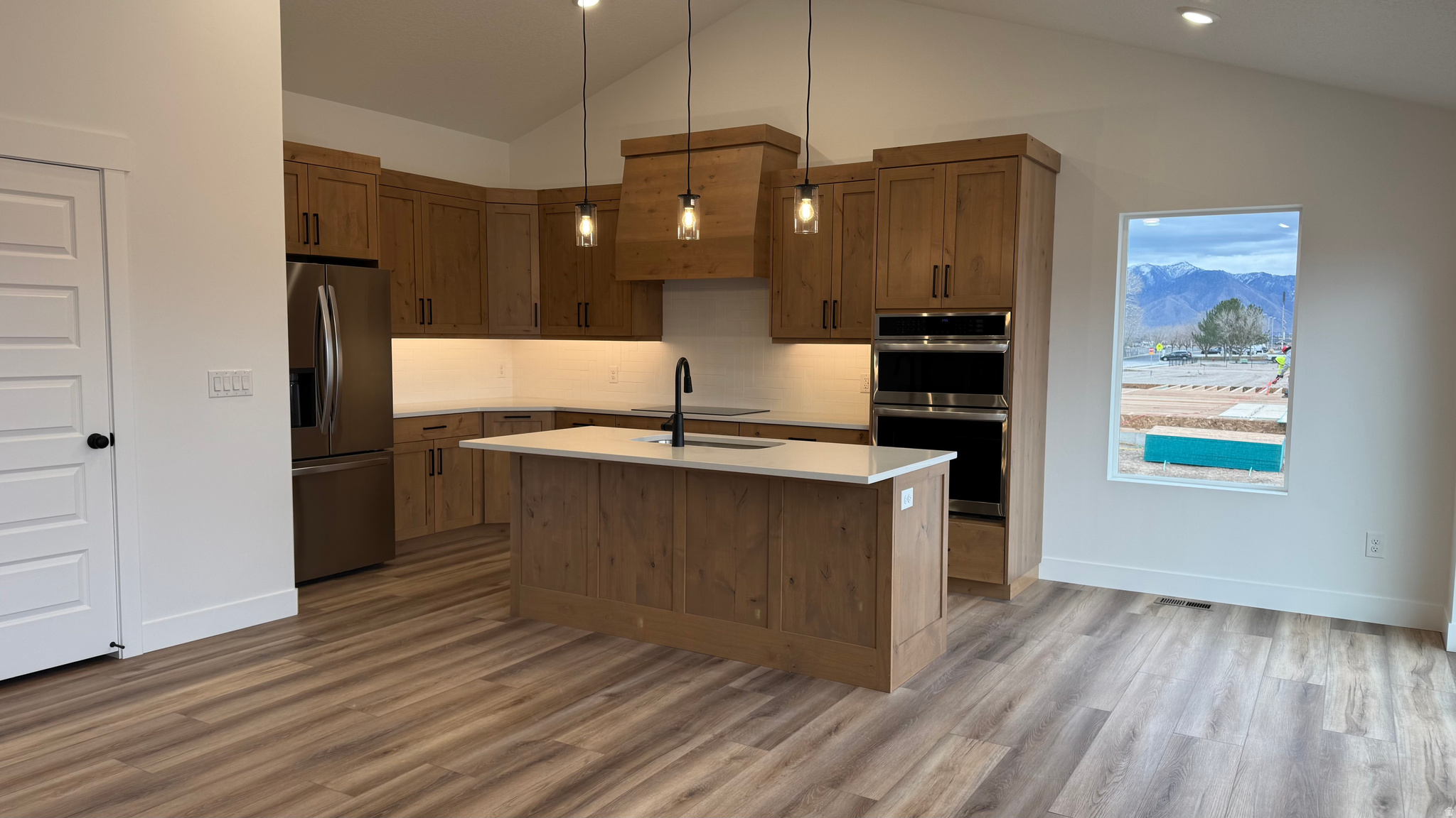 COWBOY ESTATES - Residential