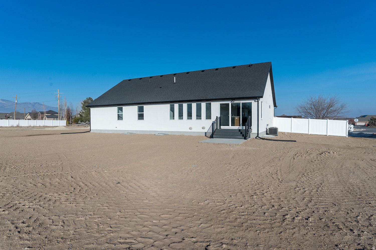 COWBOY ESTATES - Residential