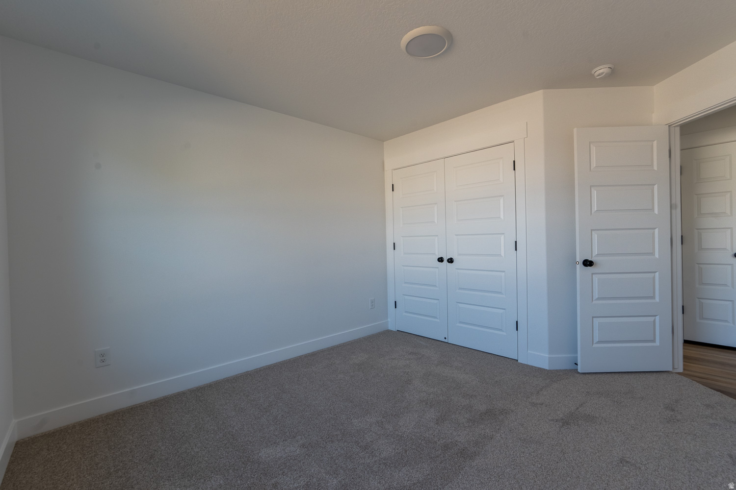 COWBOY ESTATES - Residential