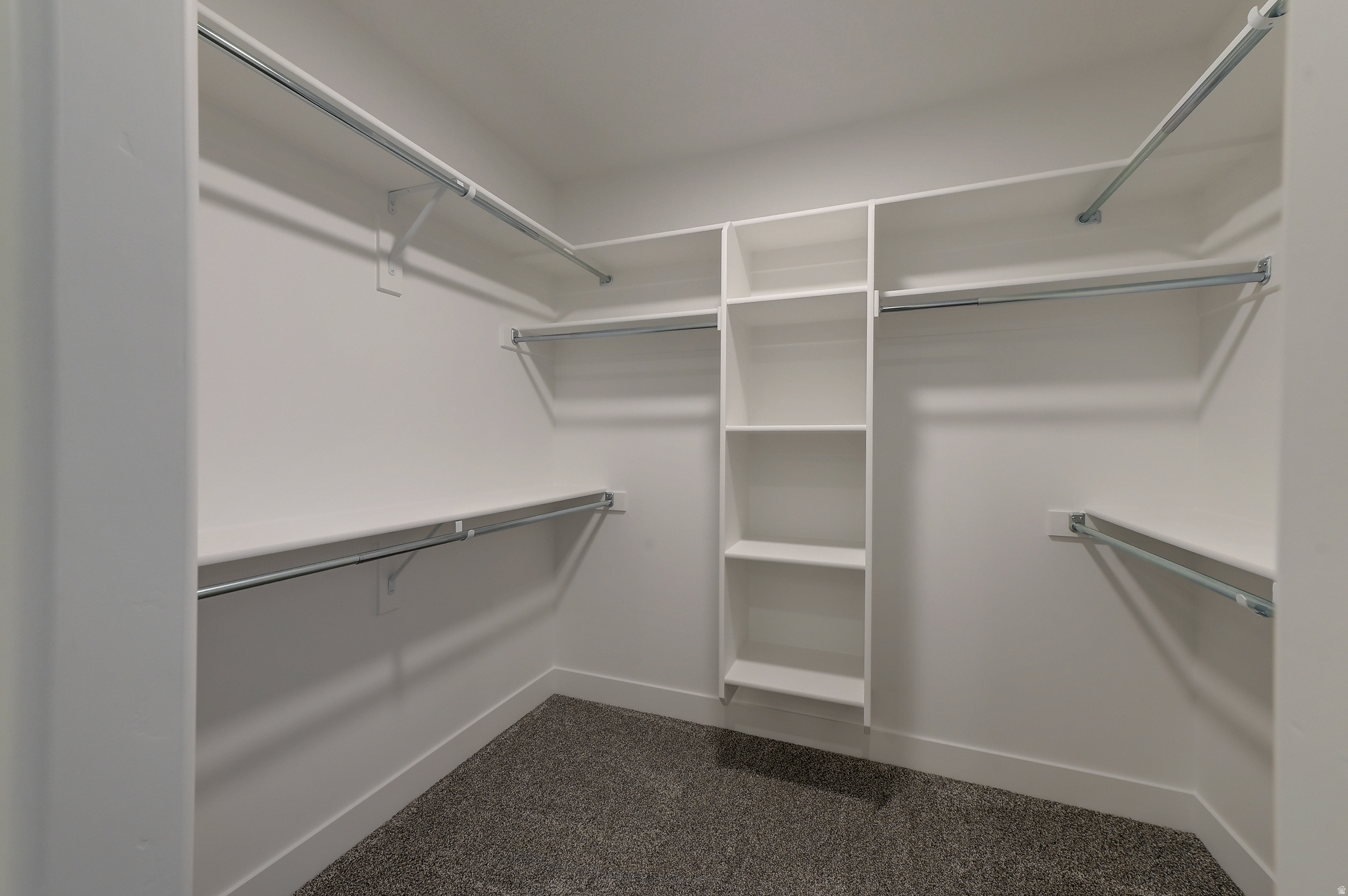 COWBOY ESTATES - Residential