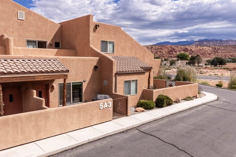 Townhouse For Sale - 3764 Prickly Pear Cir #5A3<br/> Moab, UT 84532
