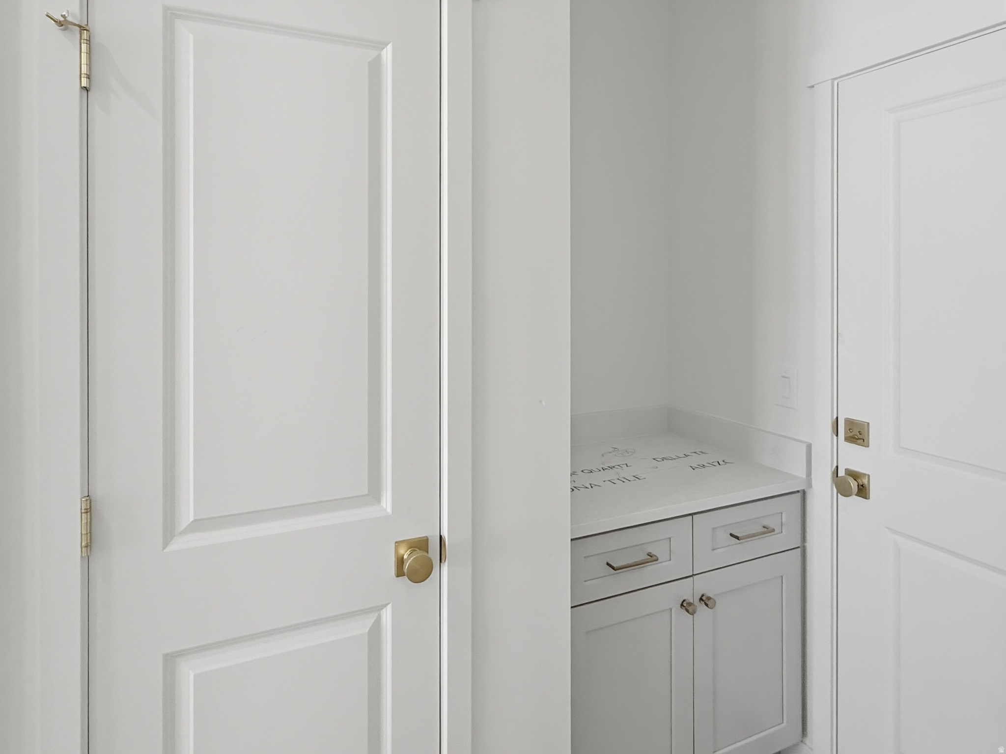 OQUIRRH WEST - Residential