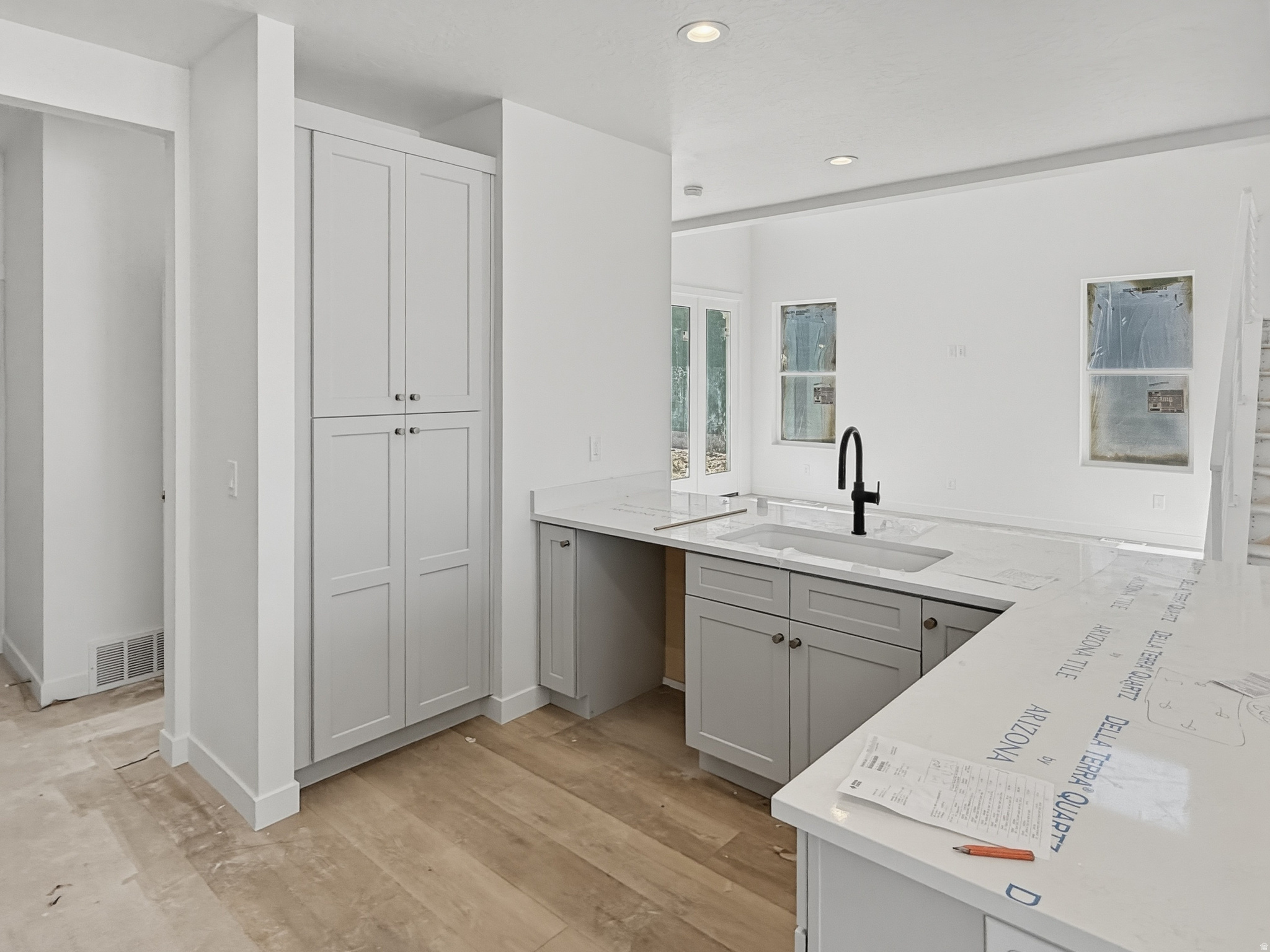 OQUIRRH WEST - Residential