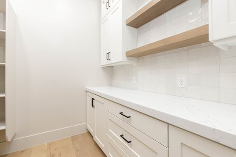 Tiny photo for 2847 E FRESHET DR, Washington, UT 84780 (MLS # 2126915)