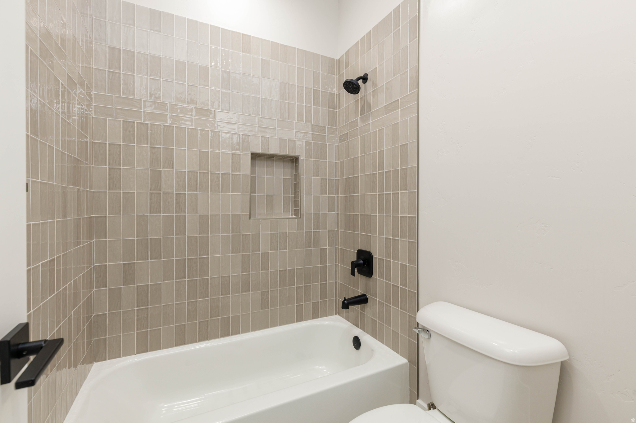 RED MESA AT SUNRISE VALLEY 3 - Residential