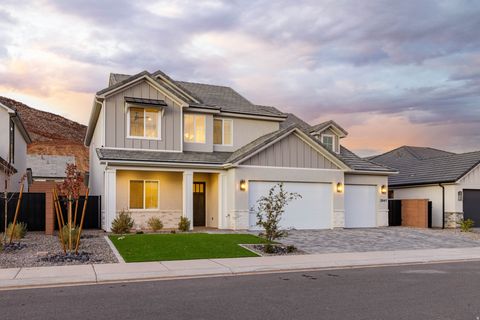 Tiny photo for 2847 E FRESHET DR, Washington, UT 84780 (MLS # 2126915)