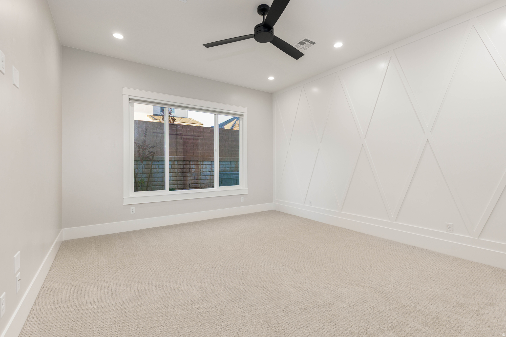 RED MESA AT SUNRISE VALLEY 3 - Residential