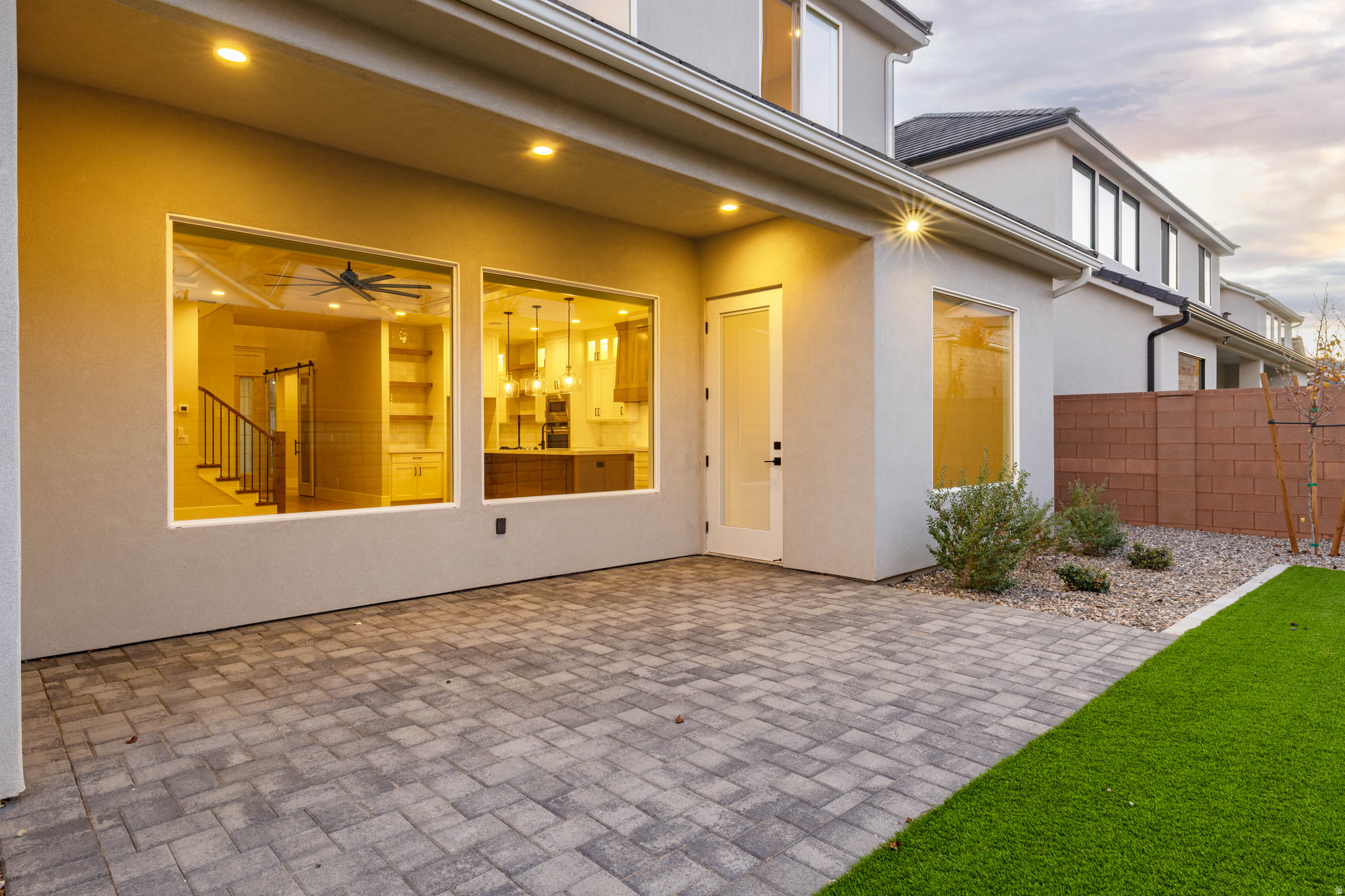 RED MESA AT SUNRISE VALLEY 3 - Residential